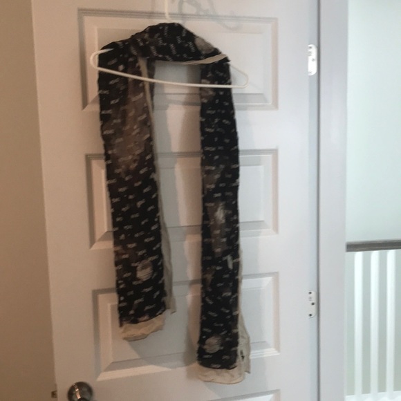 Marc by Marc Jacobs space print scarf. NWT.